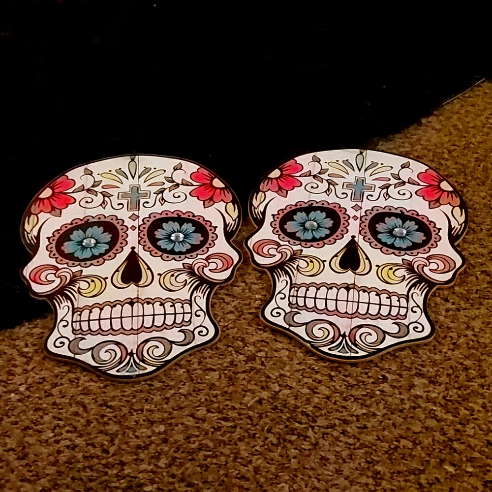 SKULL PICTURES
